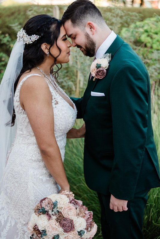 Emerald & Blush Wedding, frame 5